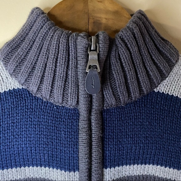 🎈$10 add on. Youth Gap Sweater. Zip collar navy grey white striped. - Picture 7 of 9